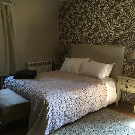 Casa Veigas * Абегондо